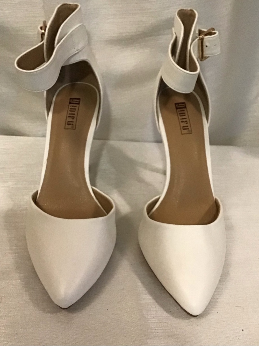 IDIFU Cream Pointed Ankle-Strap Heels